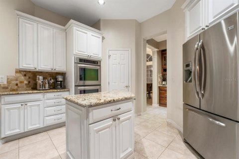 House in Orlando, Florida 4 bedrooms, 236.81 sq.m. № 1879512 - photo 13