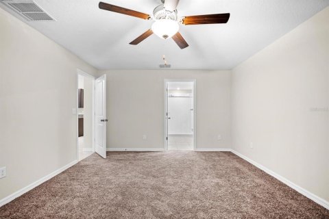 House in Ruskin, Florida 3 bedrooms, 143.07 sq.m. № 2409815 - photo 17