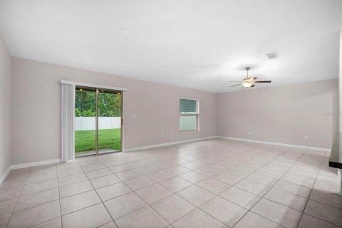 House in Ruskin, Florida 3 bedrooms, 143.07 sq.m. № 2409815 - photo 10