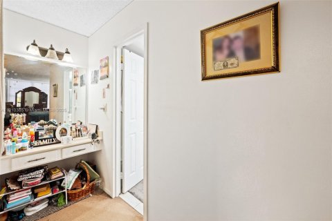 Купить кондоминиум в Санни-Айлс-Бич, Флорида 2 спальни, 138.24м2, № 2020493 - фото 17