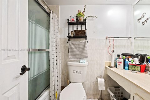 Купить кондоминиум в Санни-Айлс-Бич, Флорида 2 спальни, 138.24м2, № 2020493 - фото 19