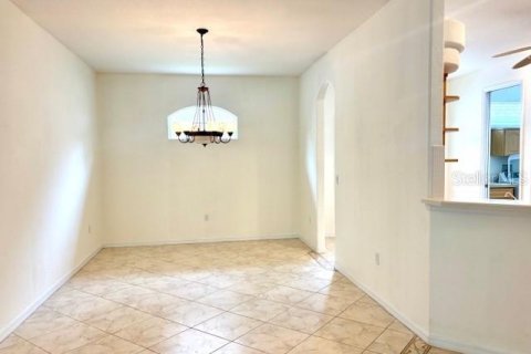 House in Spring Hill, Florida 3 bedrooms, 184.97 sq.m. № 1858290 - photo 14