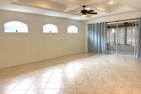 House in Spring Hill, Florida 3 bedrooms, 184.97 sq.m. № 1858290 - photo 16