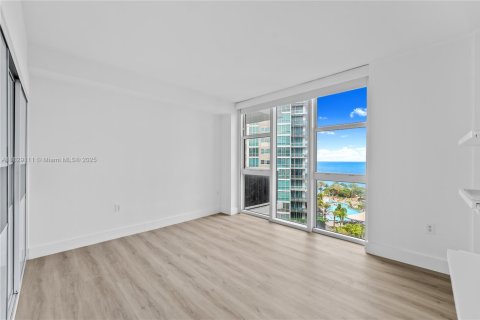 Copropriété à vendre à Bal Harbour, Floride: 2 chambres, 98.1 m2 № 1934471 - photo 21