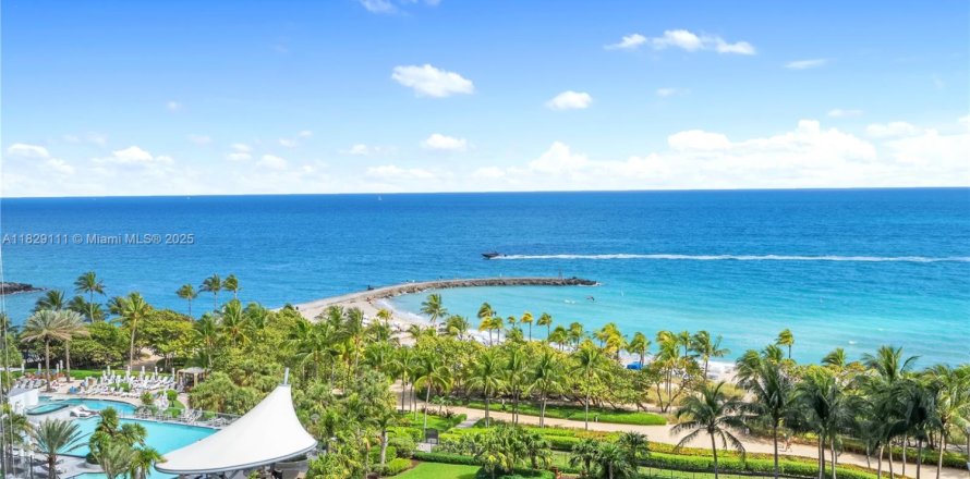 Condo à Bal Harbour, Floride, 2 chambres № 1934471