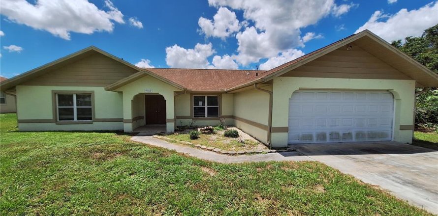 Casa en Ocala, Florida 3 dormitorios, 155.89 m2 № 1869140