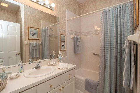 Villa ou maison à vendre à Weeki Wachee, Floride: 2 chambres, 146.41 m2 № 1844749 - photo 18