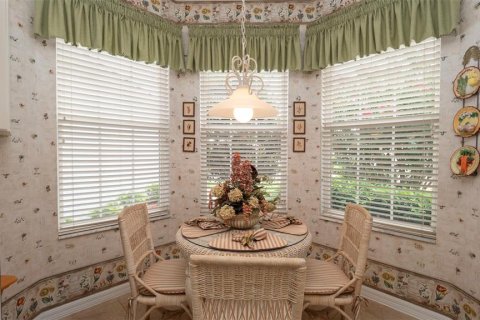 Villa ou maison à vendre à Weeki Wachee, Floride: 2 chambres, 146.41 m2 № 1844749 - photo 7