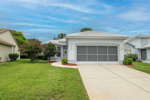Villa ou maison à vendre à Weeki Wachee, Floride: 2 chambres, 146.41 m2 № 1844749 - photo 1