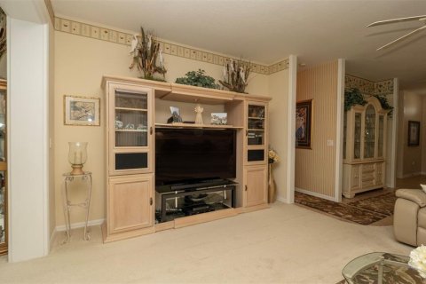 Villa ou maison à vendre à Weeki Wachee, Floride: 2 chambres, 146.41 m2 № 1844749 - photo 12