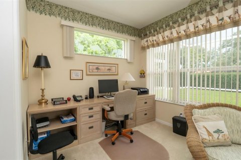 Villa ou maison à vendre à Weeki Wachee, Floride: 2 chambres, 146.41 m2 № 1844749 - photo 15