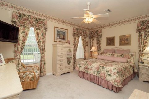 Villa ou maison à vendre à Weeki Wachee, Floride: 2 chambres, 146.41 m2 № 1844749 - photo 19