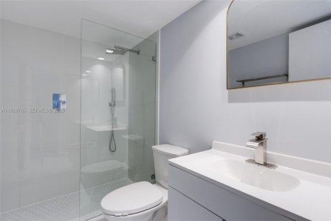 Condominio en alquiler en Pompano Beach, Florida, 2 dormitorios, 102.19 m2 № 1987190 - foto 27