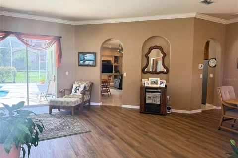 House in Weeki Wachee, Florida 3 bedrooms, 225.75 sq.m. № 2167422 - photo 6