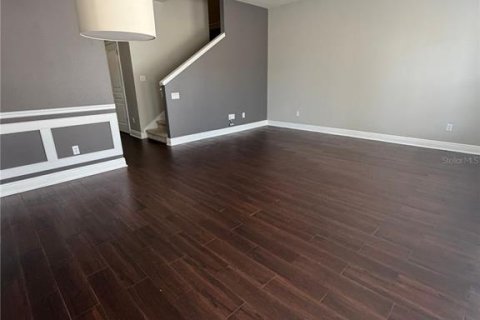 Townhouse in Windermere, Florida 3 bedrooms, 156.08 sq.m. № 2396422 - photo 19