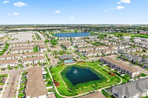 Townhouse in Homestead, Florida 3 bedrooms, 159.05 sq.m. № 2000493 - photo 29