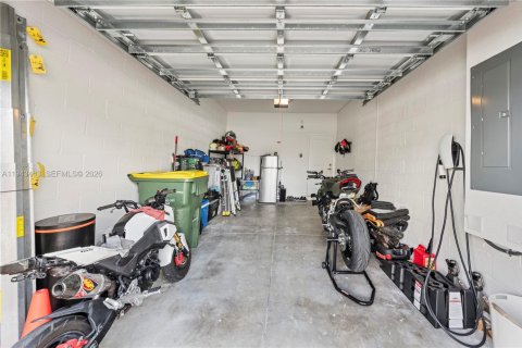 Townhouse in Homestead, Florida 3 bedrooms, 159.05 sq.m. № 2000493 - photo 22