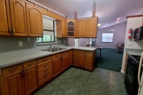 Купить виллу или дом в Бушнелл, Флорида 3 комнаты, 96.62м2, № 2218213 - фото 7