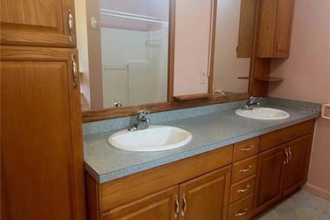 Купить виллу или дом в Бушнелл, Флорида 3 комнаты, 96.62м2, № 2218213 - фото 13