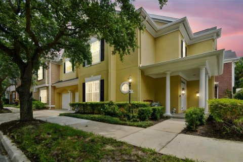 Touwnhouse à vendre à Tampa, Floride: 4 chambres, 245.35 m2 № 1918207 - photo 2