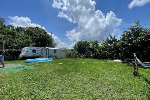 House in Port St. Lucie, Florida 3 bedrooms, 95.88 sq.m. № 1794270 - photo 19