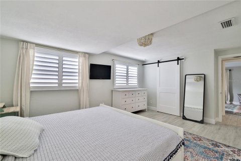 Villa ou maison à vendre à New Smyrna Beach, Floride: 4 chambres, 147.9 m2 № 2138880 - photo 21