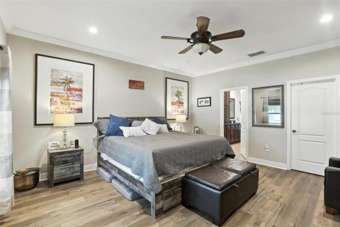 House in Orlando, Florida 5 bedrooms, 336.31 sq.m. № 1808877 - photo 16
