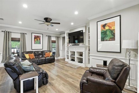 House in Orlando, Florida 5 bedrooms, 336.31 sq.m. № 1808877 - photo 8