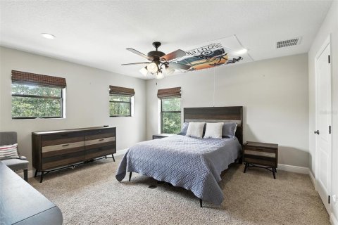 House in Orlando, Florida 5 bedrooms, 336.31 sq.m. № 1808877 - photo 23