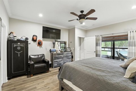 House in Orlando, Florida 5 bedrooms, 336.31 sq.m. № 1808877 - photo 17