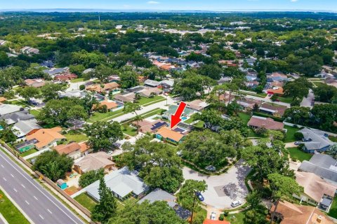 House in Clearwater, Florida 3 bedrooms, 147.9 sq.m. № 2203400 - photo 2
