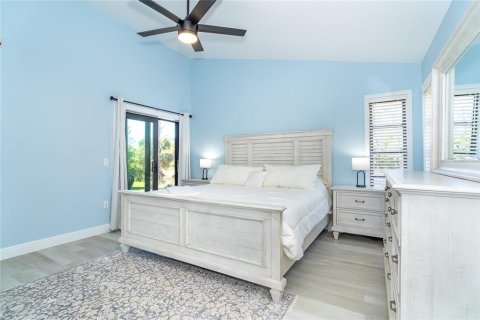 House in Rotonda, Florida 2 bedrooms, 99.31 sq.m. № 1590477 - photo 27