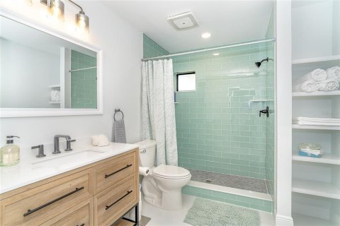 House in Rotonda, Florida 2 bedrooms, 99.31 sq.m. № 1590477 - photo 29