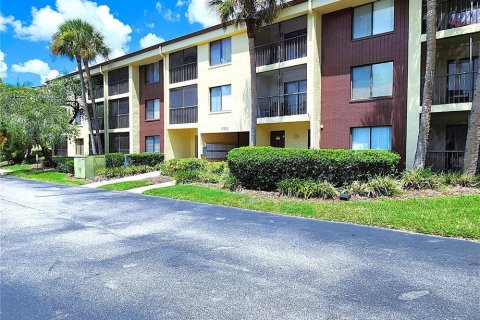 Copropriété à vendre à Tampa, Floride: 1 chambre, 68.19 m2 № 1914461 - photo 2