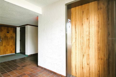 Copropriété à vendre à Tampa, Floride: 1 chambre, 68.19 m2 № 1914461 - photo 5