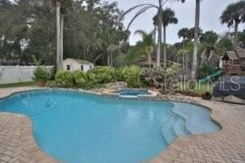 House in Edgewater, Florida 4 bedrooms, 315.87 sq.m. № 1508516 - photo 19