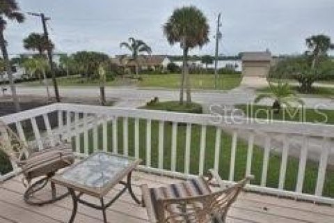 House in Edgewater, Florida 4 bedrooms, 315.87 sq.m. № 1508516 - photo 9