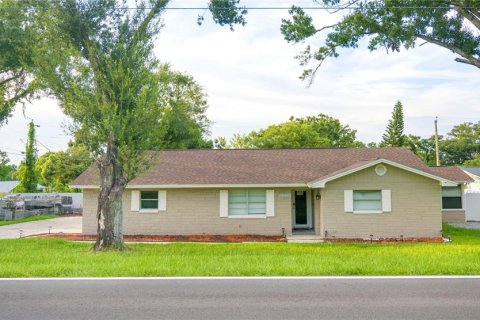 Casa en alquiler en Lakeland, Florida, 4 dormitorios, 167.78 m2 № 1846911 - foto 1
