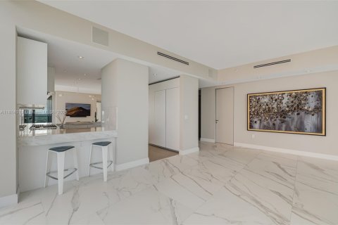Condo in Fort Lauderdale, Florida, 4 bedrooms  № 1766367 - photo 16
