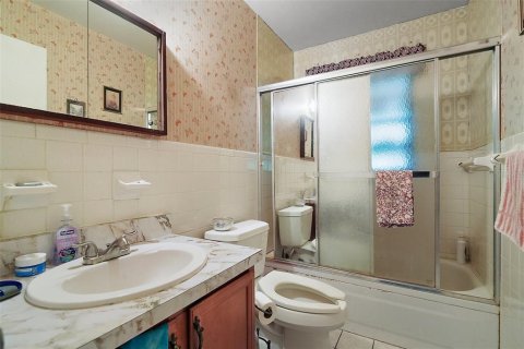 Купить виллу или дом в Лисбург, Флорида 8 комнат, 143.35м2, № 1806930 - фото 22
