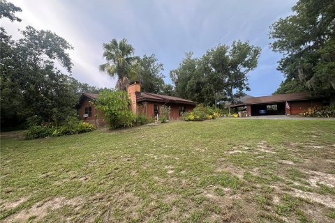 Купить виллу или дом в Лисбург, Флорида 8 комнат, 143.35м2, № 1806930 - фото 2