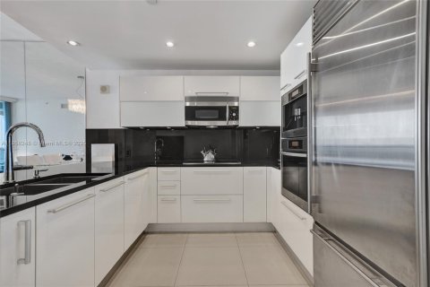 Copropriété à vendre à Sunny Isles Beach, Floride: 1 chambre, 79.71 m2 № 2035182 - photo 10