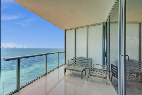 Copropriété à vendre à Sunny Isles Beach, Floride: 1 chambre, 79.71 m2 № 2035182 - photo 6