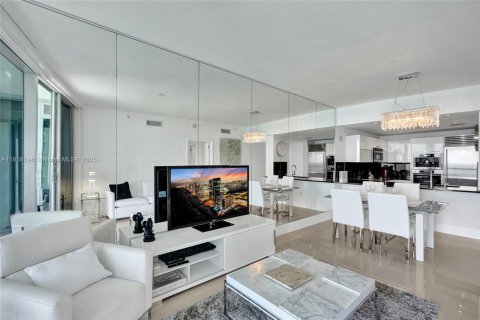 Copropriété à vendre à Sunny Isles Beach, Floride: 1 chambre, 79.71 m2 № 2035182 - photo 15