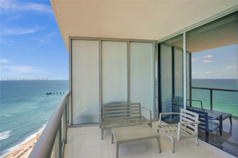 Copropriété à vendre à Sunny Isles Beach, Floride: 1 chambre, 79.71 m2 № 2035182 - photo 24