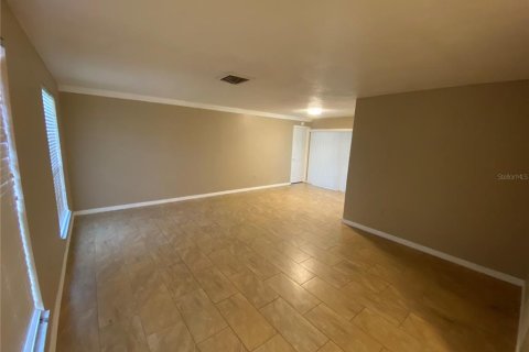 House in Spring Hill, Florida 3 bedrooms, 162.11 sq.m. № 1795449 - photo 13