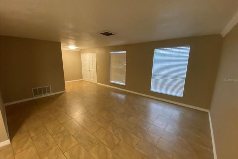 House in Spring Hill, Florida 3 bedrooms, 162.11 sq.m. № 1795449 - photo 11