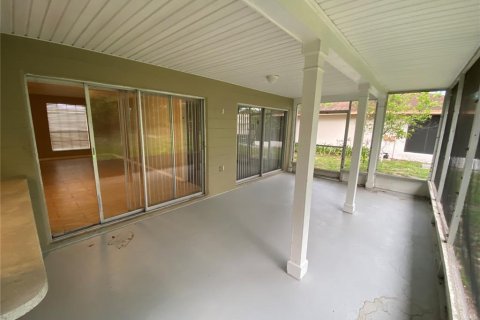 House in Spring Hill, Florida 3 bedrooms, 162.11 sq.m. № 1795449 - photo 23