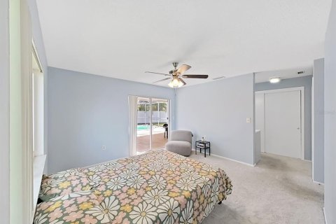 House in Largo, Florida 3 bedrooms, 128.58 sq.m. № 2231048 - photo 23