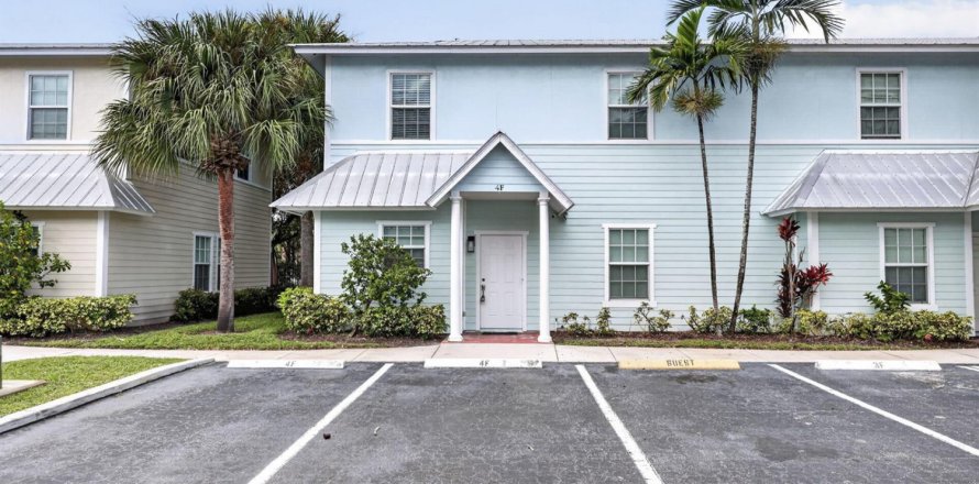 Adosado en Riviera Beach, Florida 4 dormitorios, 172.43 m2 № 2432524